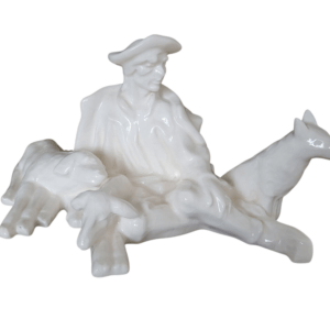 Porcelánová soška: Bača (Pastier) so stádom