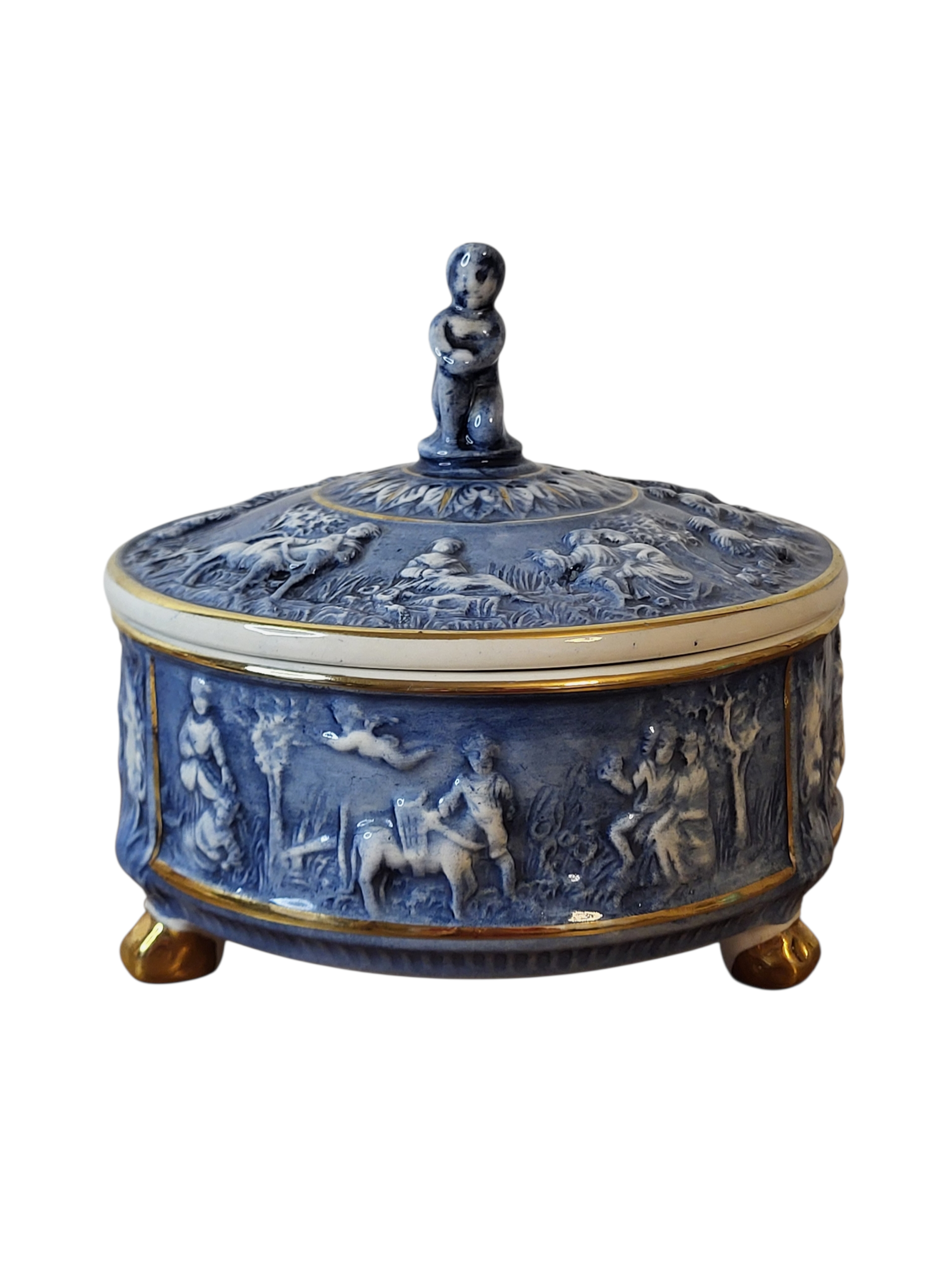 Modrá porcelánová šperkovnica "Capodimonte" s reliéfmi anjelikov