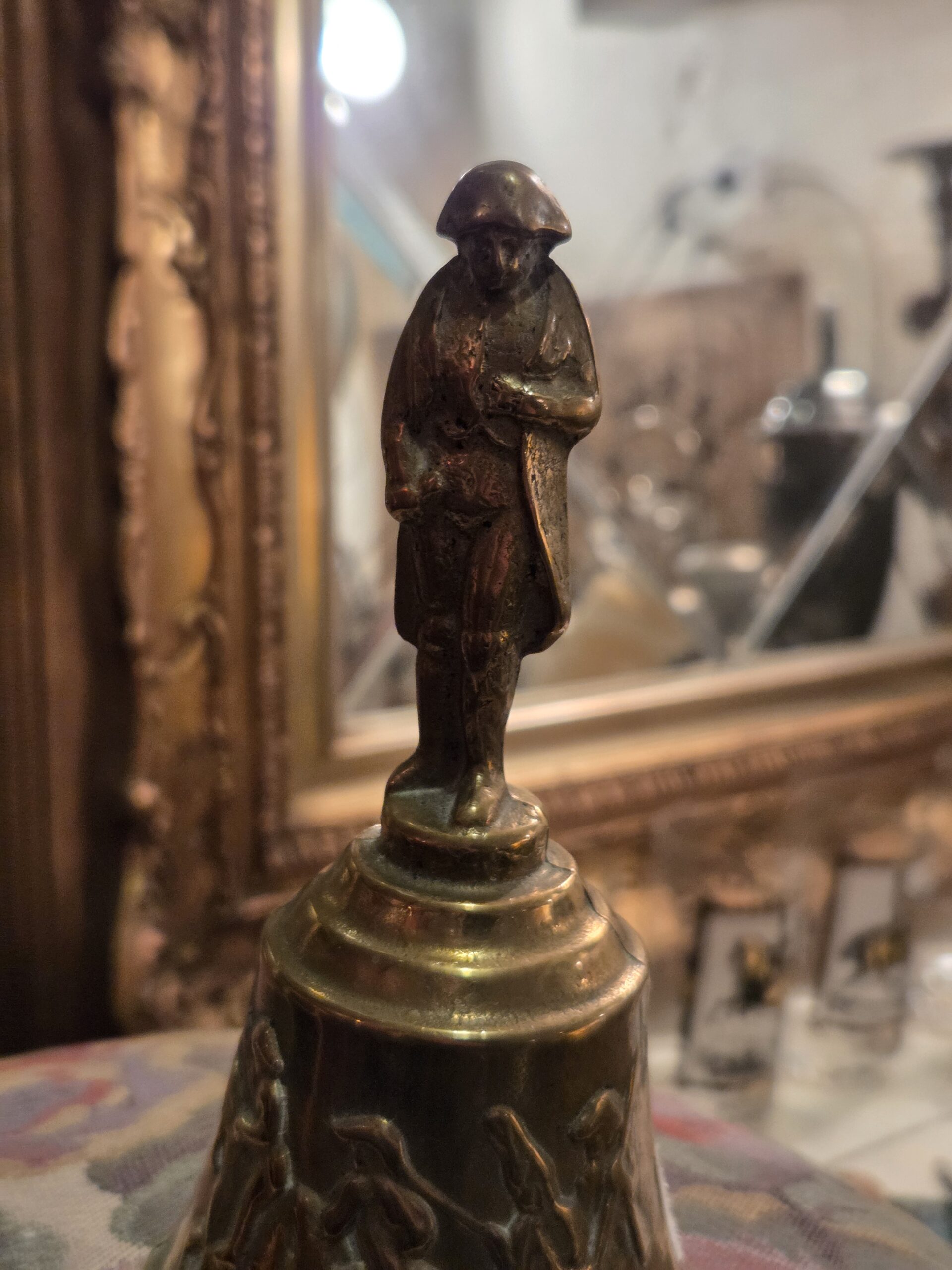 Starožitný mosadzný zvonček – Napoleon Bonaparte (Bitka pri Waterloo) – Obrázok 4