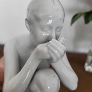 Náhľad Zberateľský skvost: Ernst Wenck – „Pijúca“ (Rosenthal, 1924)