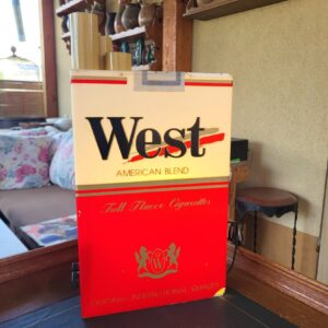 Náhľad UNIKÁT: Retro rádio-lampa WEST – Ikonická reklama z 90. rokov