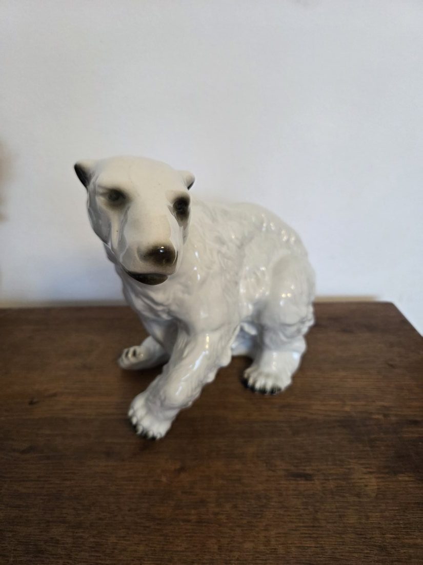 Royal Dux – Mohutný porcelánový ľadový medveď (veľký model) – Obrázok 2
