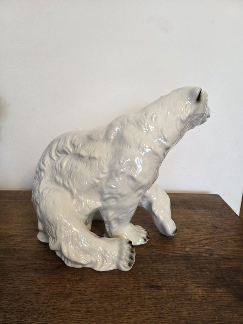 Royal Dux – Mohutný porcelánový ľadový medveď (veľký model) – Obrázok 5