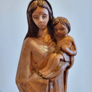 Náhľad Drevená socha Madony s Ježišom – ručná drevorezba (S30)