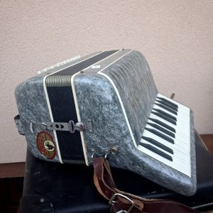 Náhľad Klávesový akordeón (harmonika) v pôvodnom kufri