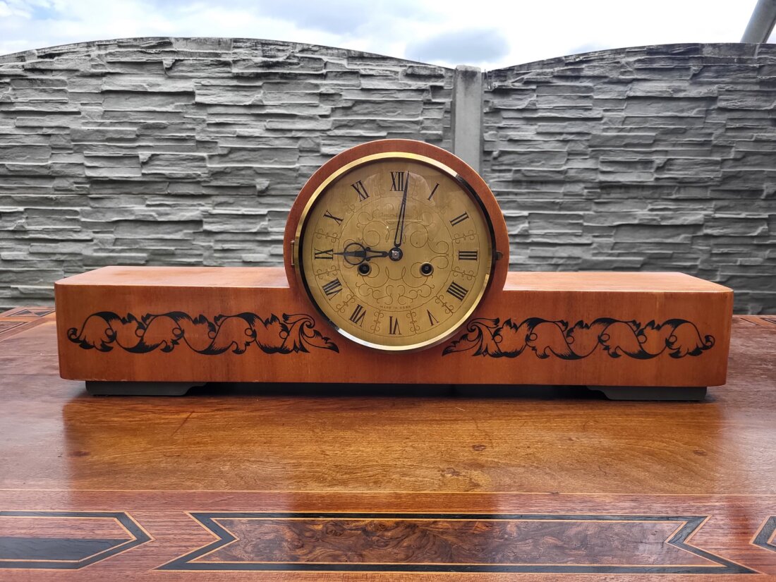 🕰️ Starožitné krbové / stolové hodiny s ornamentom 🕰️ – Obrázok 3