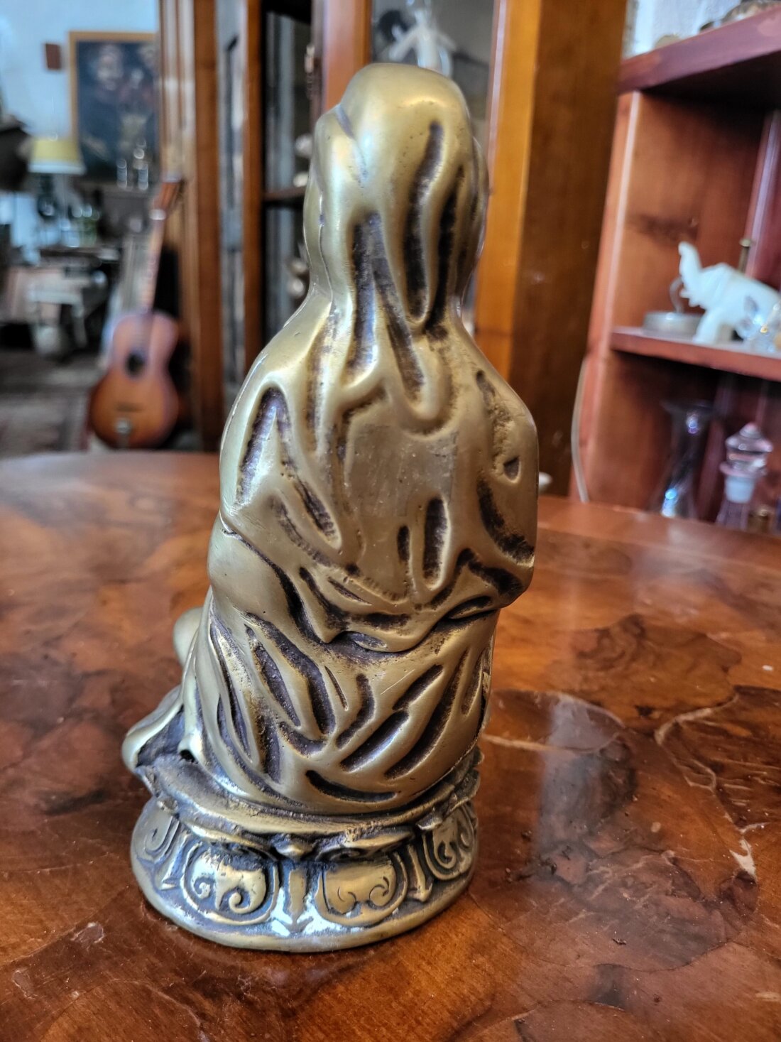Mosadzná / bronzová soška Guanyin (Kuan-jin) – Bohyňa súcitu – Obrázok 2