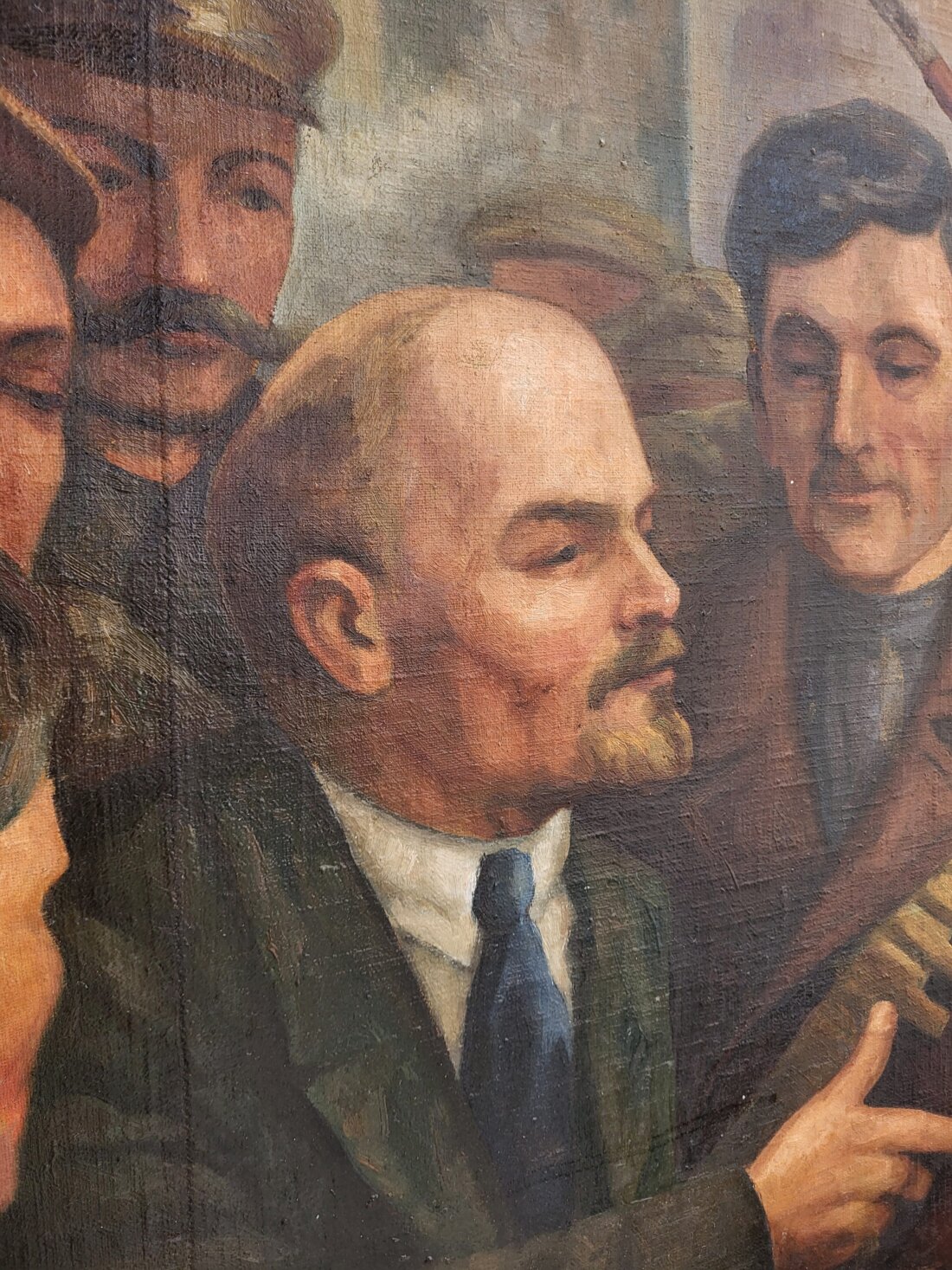 Monumentálny starý obraz – V. I. Lenin v Smolnom (Poctivá dobová olejomaľba) – Obrázok 3
