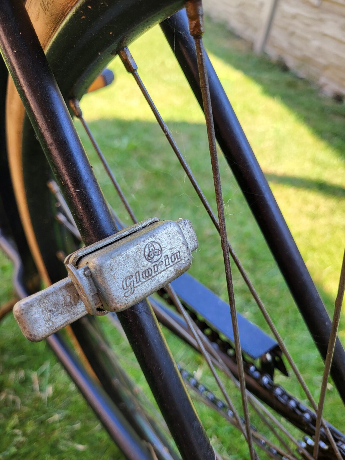 Elegantný vintage mestský bicykel (Waffenrad štýl) – plne funkčný – Obrázok 7