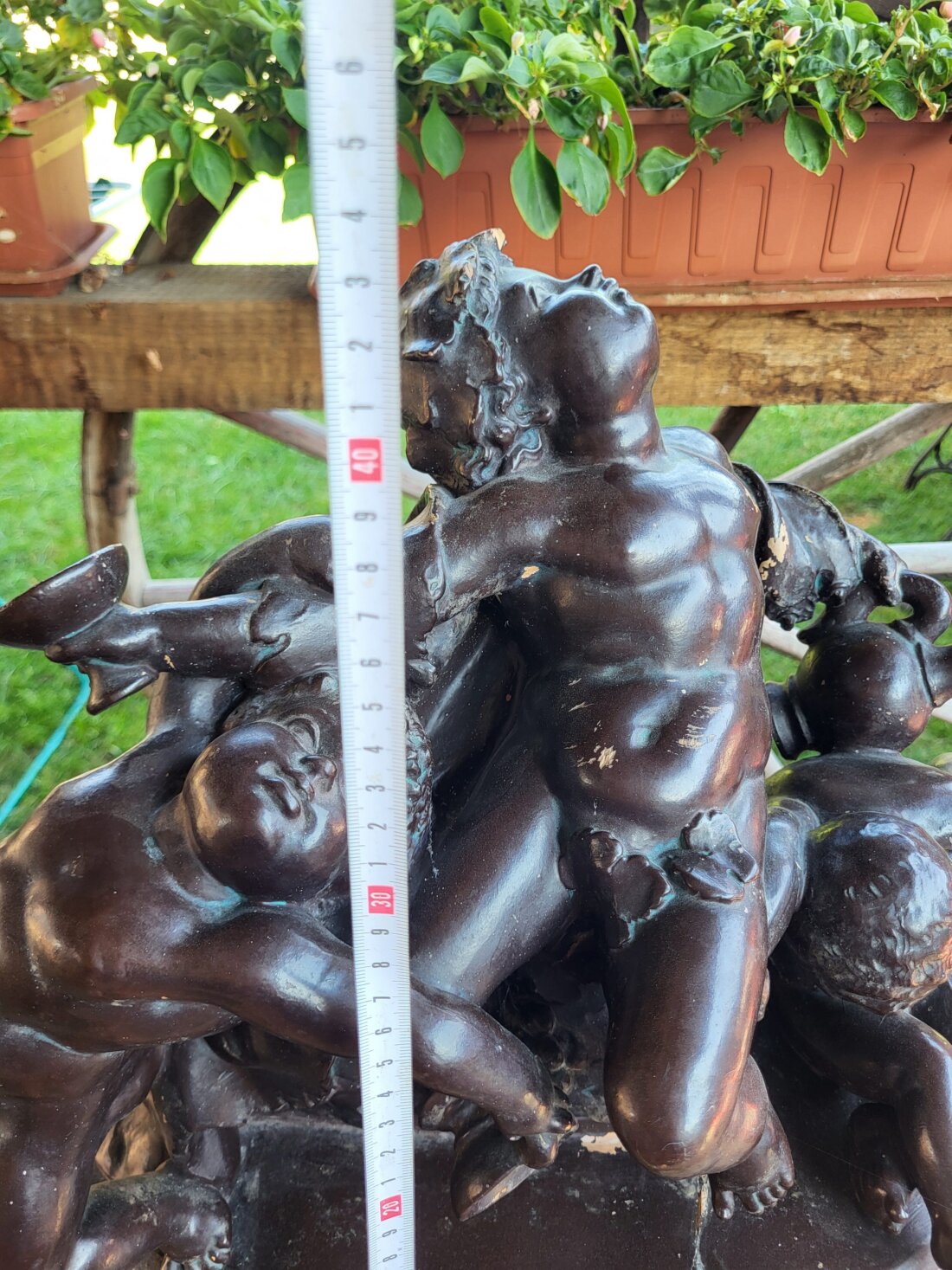 Veľká starožitná socha z pálenej hliny – Anjelici / Bakchanálie – Obrázok 11