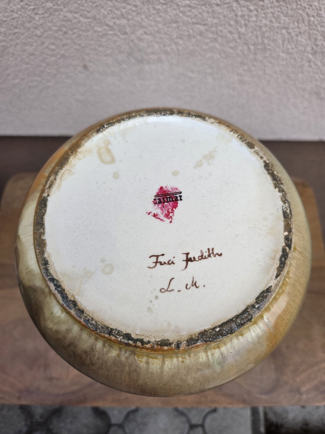 Ručne maľovaná retro keramika – signed Fuci Judith (Szatmar) – Obrázok 6