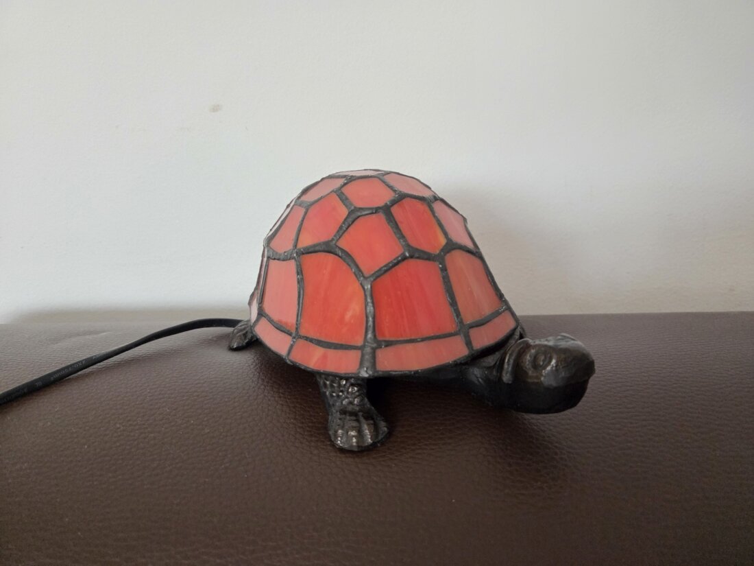 🐢 Vitrážová stolová lampa „Korytnačka“ v štýle Tiffany – Obrázok 2