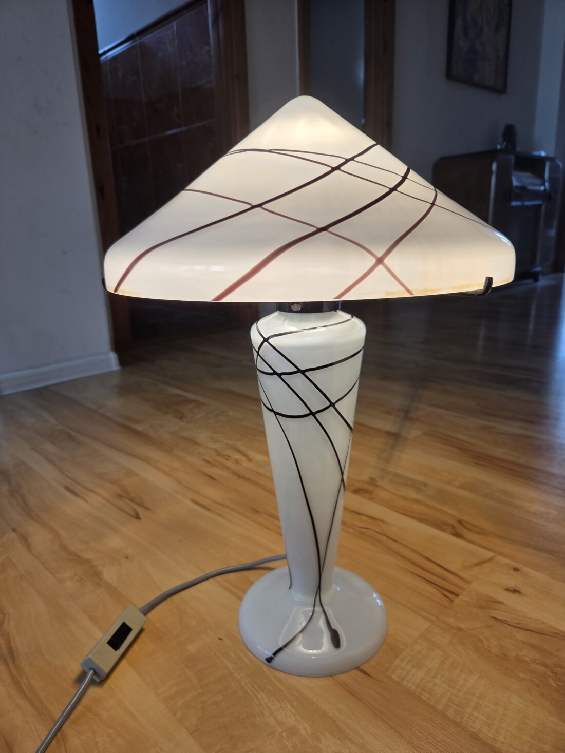 Ikonická retro stolná lampa – Brusel / Expo 58 (ČSSR) 🌟 – Obrázok 2